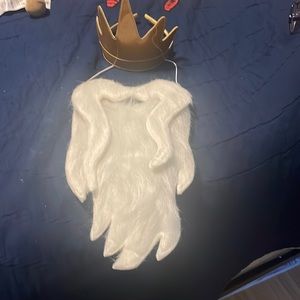 King Triton beard and crown